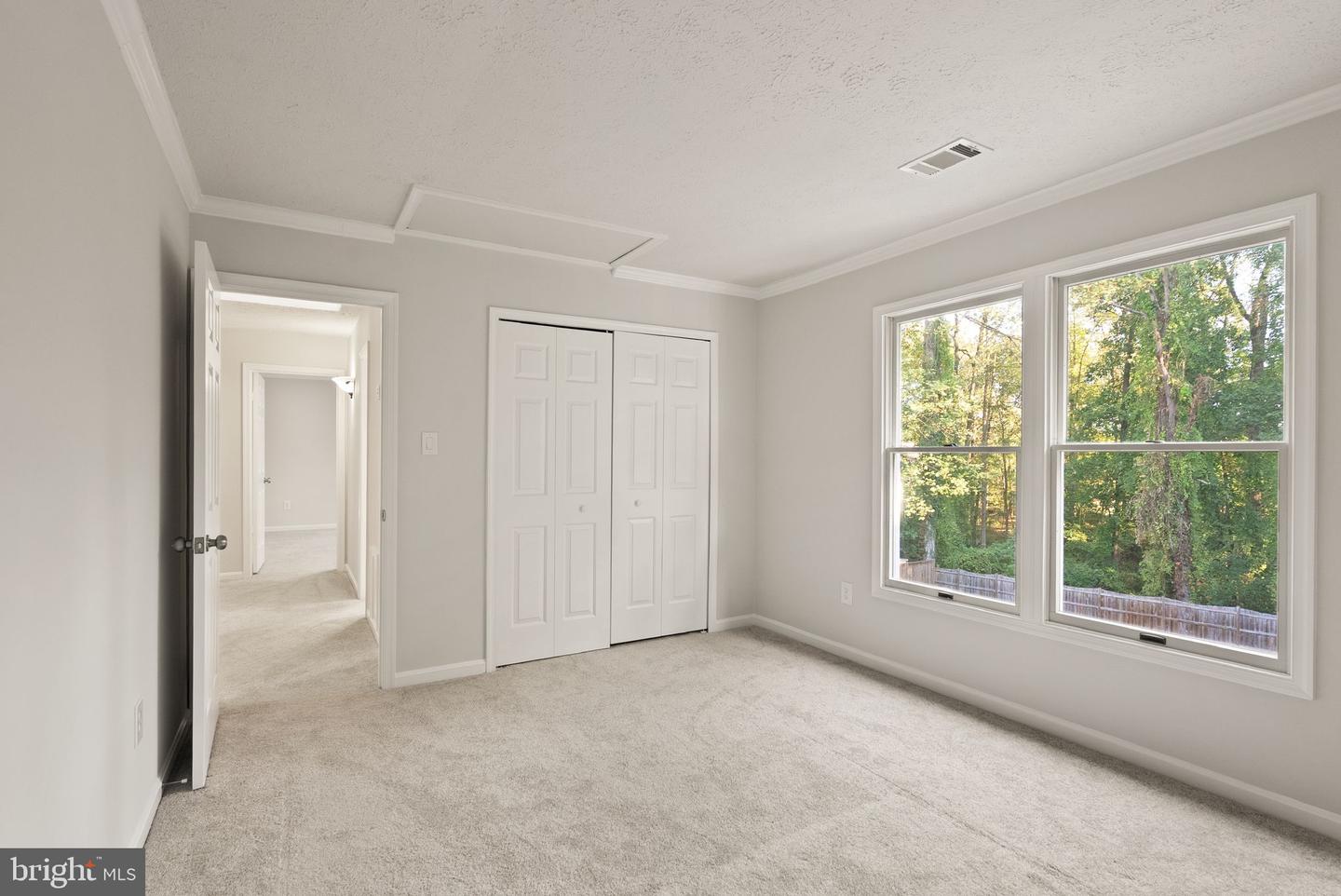 1235 GILMAN CT, HERNDON, Virginia 20170, 5 Bedrooms Bedrooms, ,3 BathroomsBathrooms,Residential,For sale,1235 GILMAN CT,VAFX2274476 MLS # VAFX2274476