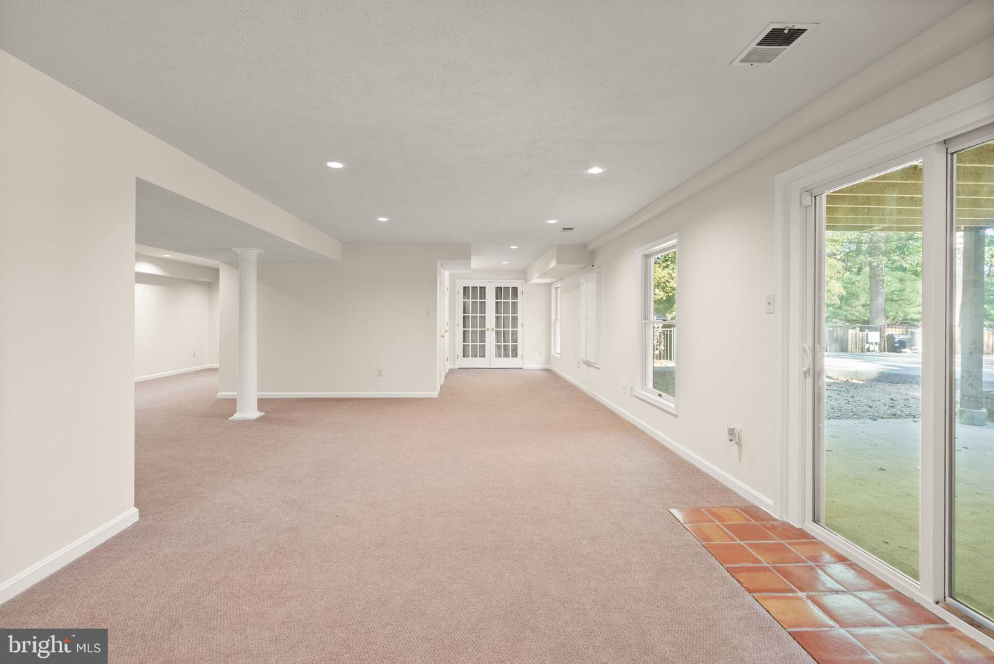1235 GILMAN CT, HERNDON, Virginia 20170, 5 Bedrooms Bedrooms, ,3 BathroomsBathrooms,Residential,For sale,1235 GILMAN CT,VAFX2274476 MLS # VAFX2274476
