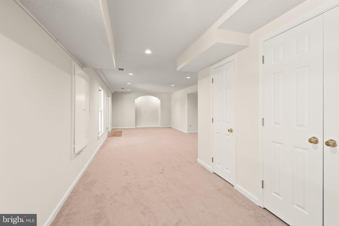1235 GILMAN CT, HERNDON, Virginia 20170, 5 Bedrooms Bedrooms, ,3 BathroomsBathrooms,Residential,For sale,1235 GILMAN CT,VAFX2274476 MLS # VAFX2274476