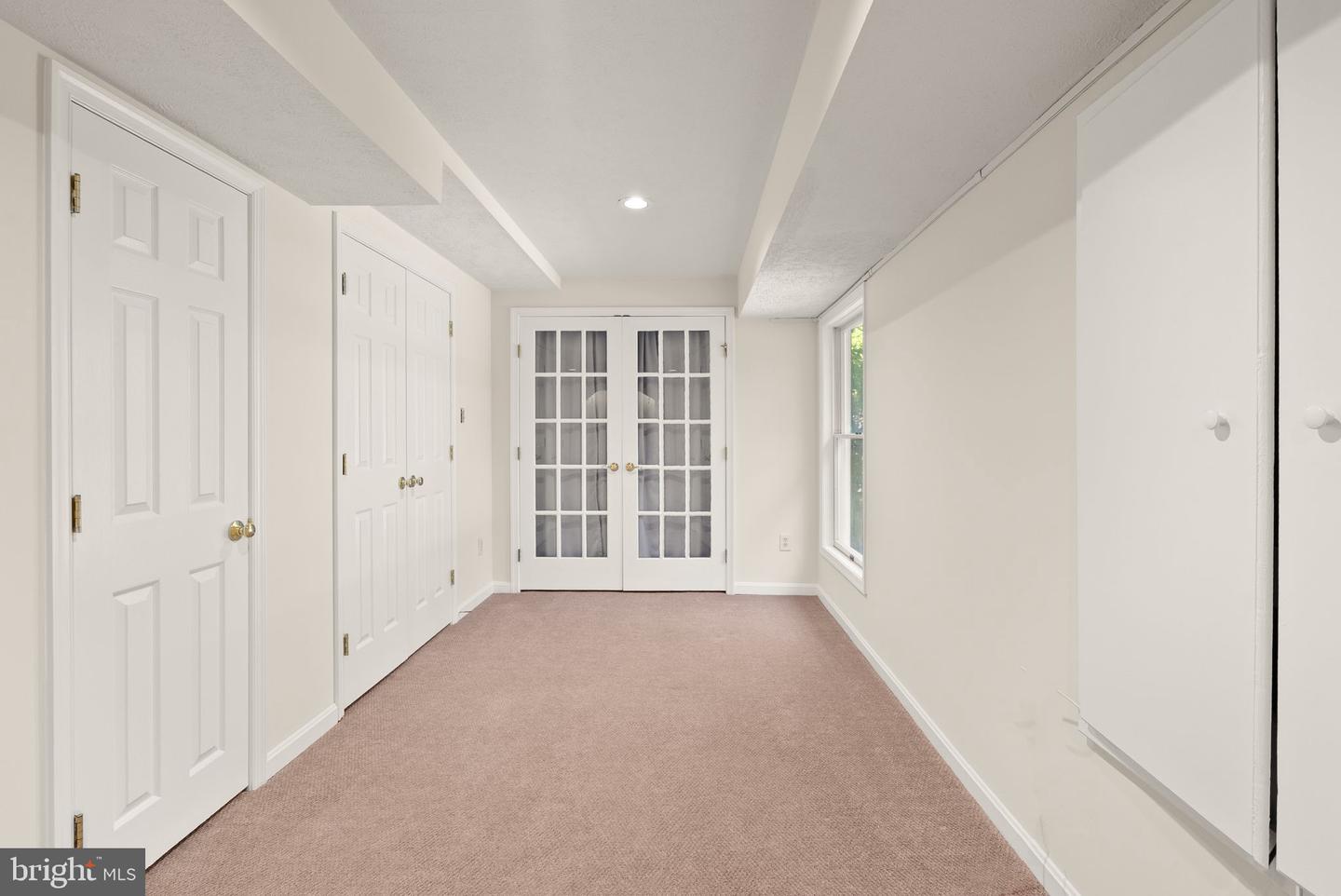 1235 GILMAN CT, HERNDON, Virginia 20170, 5 Bedrooms Bedrooms, ,3 BathroomsBathrooms,Residential,For sale,1235 GILMAN CT,VAFX2274476 MLS # VAFX2274476