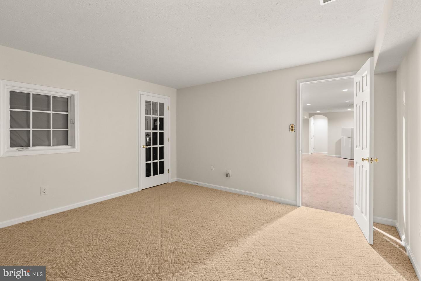 1235 GILMAN CT, HERNDON, Virginia 20170, 5 Bedrooms Bedrooms, ,3 BathroomsBathrooms,Residential,For sale,1235 GILMAN CT,VAFX2274476 MLS # VAFX2274476