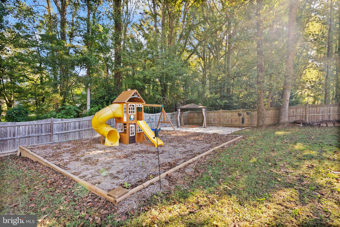 1235 GILMAN CT, HERNDON, Virginia 20170, 5 Bedrooms Bedrooms, ,3 BathroomsBathrooms,Residential,For sale,1235 GILMAN CT,VAFX2274476 MLS # VAFX2274476