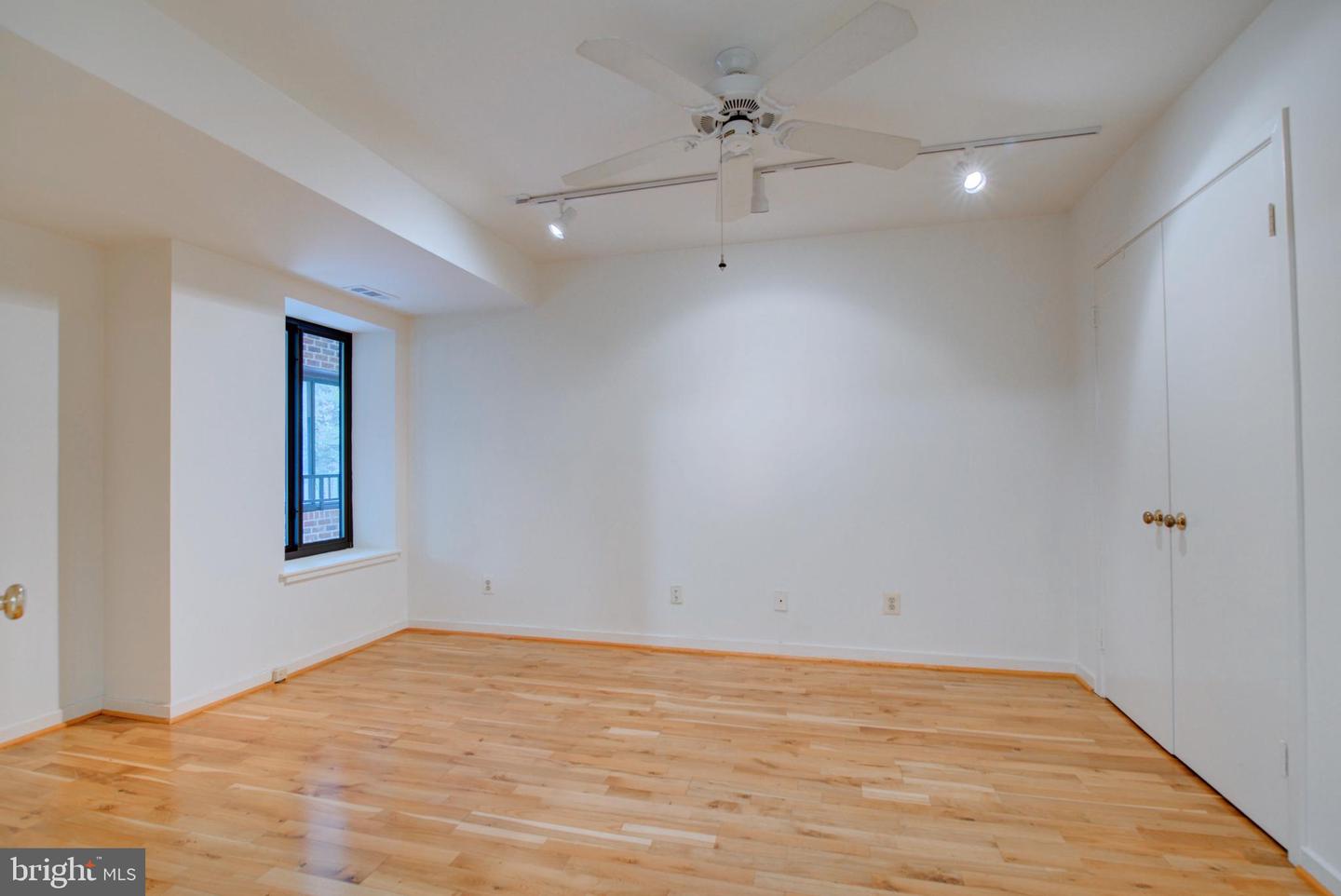 11500 FAIRWAY DR #208, RESTON, Virginia 20190, 3 Bedrooms Bedrooms, ,2 BathroomsBathrooms,Residential,For sale,11500 FAIRWAY DR #208,VAFX2274534 MLS # VAFX2274534