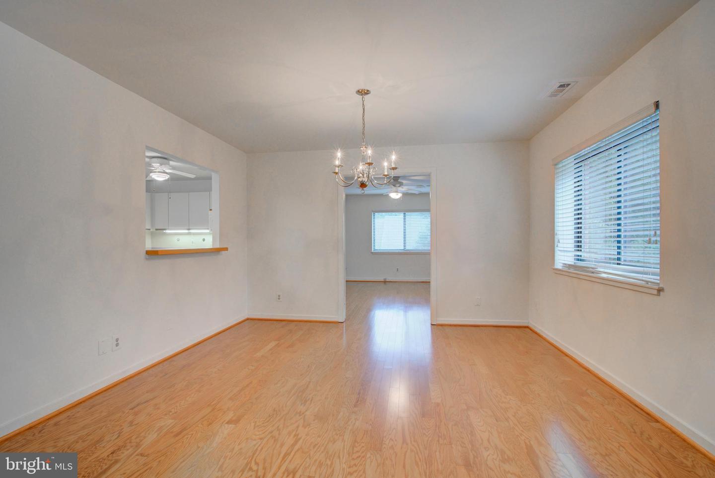 11500 FAIRWAY DR #208, RESTON, Virginia 20190, 3 Bedrooms Bedrooms, ,2 BathroomsBathrooms,Residential,For sale,11500 FAIRWAY DR #208,VAFX2274534 MLS # VAFX2274534