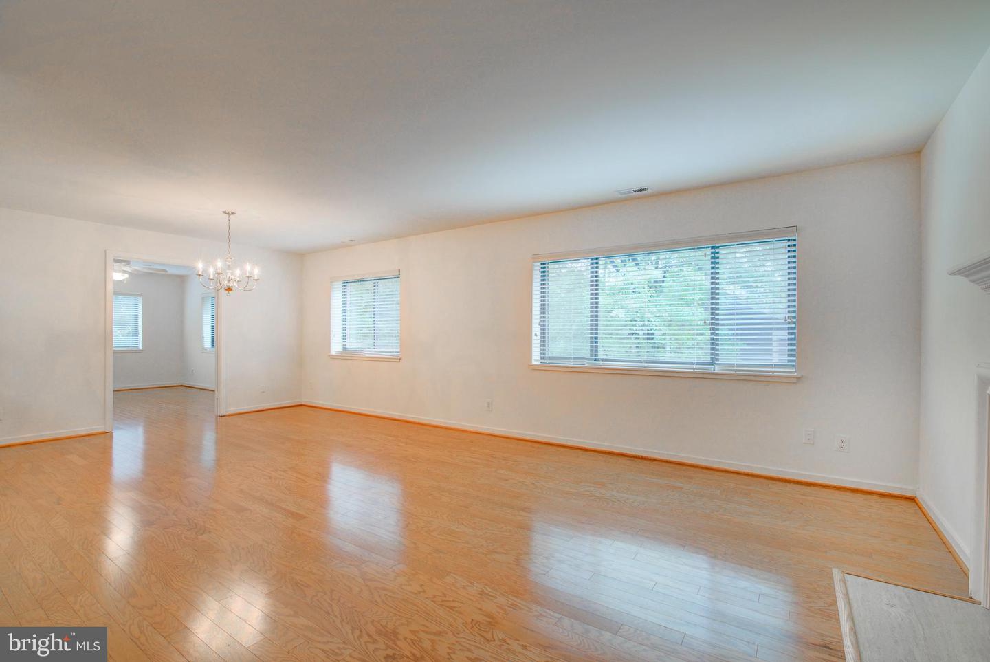 11500 FAIRWAY DR #208, RESTON, Virginia 20190, 3 Bedrooms Bedrooms, ,2 BathroomsBathrooms,Residential,For sale,11500 FAIRWAY DR #208,VAFX2274534 MLS # VAFX2274534