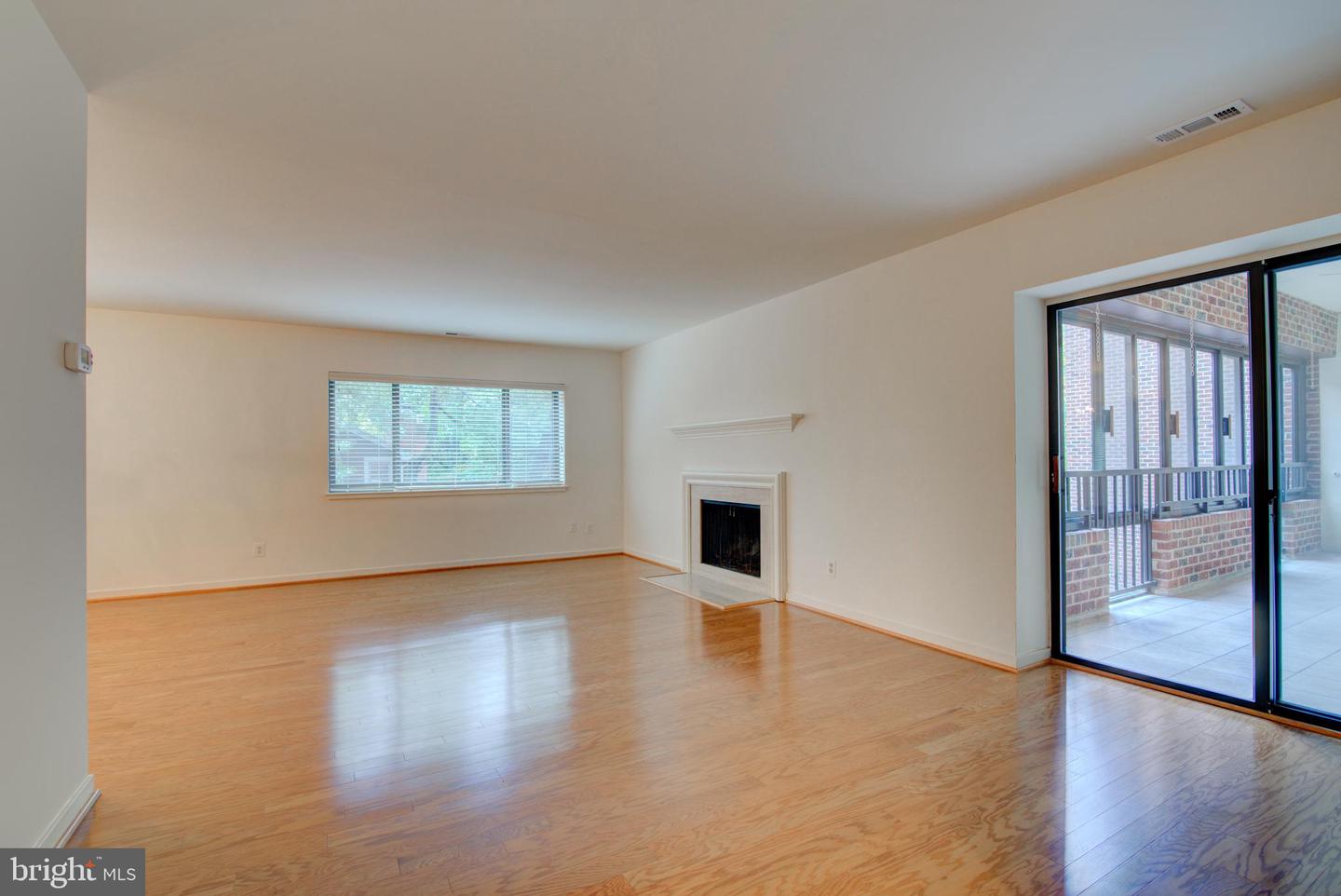 11500 FAIRWAY DR #208, RESTON, Virginia 20190, 3 Bedrooms Bedrooms, ,2 BathroomsBathrooms,Residential,For sale,11500 FAIRWAY DR #208,VAFX2274534 MLS # VAFX2274534