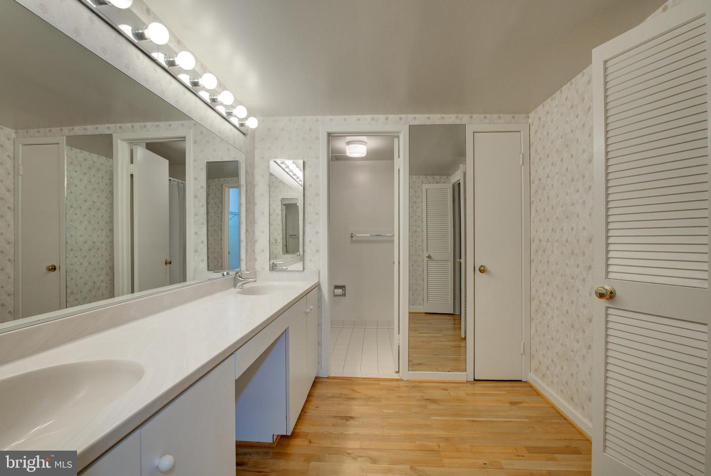 11500 FAIRWAY DR #208, RESTON, Virginia 20190, 3 Bedrooms Bedrooms, ,2 BathroomsBathrooms,Residential,For sale,11500 FAIRWAY DR #208,VAFX2274534 MLS # VAFX2274534