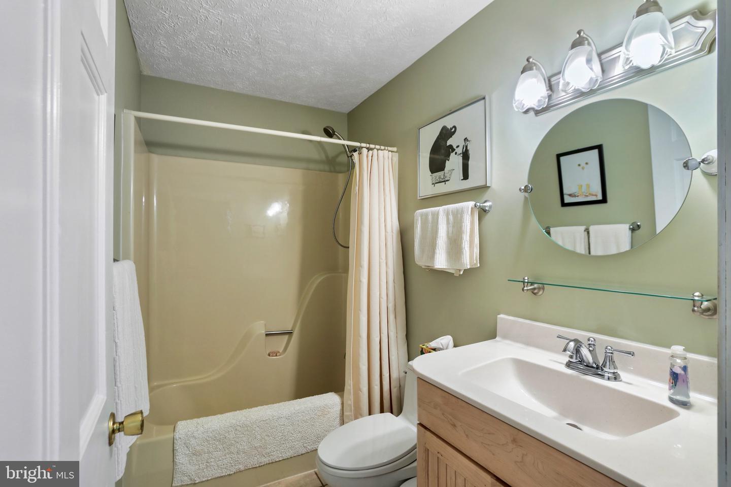 17 VINE RIDGE DR, PALMYRA, Virginia 22963, 4 Bedrooms Bedrooms, ,3 BathroomsBathrooms,Residential,For sale,17 VINE RIDGE DR,VAFN2000518 MLS # VAFN2000518