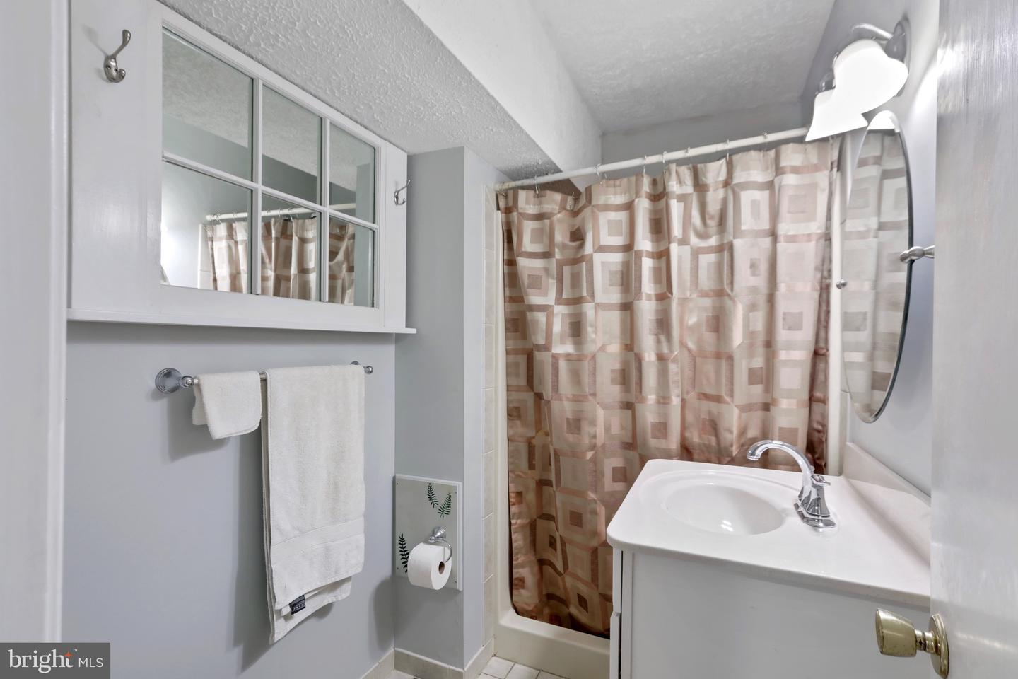 17 VINE RIDGE DR, PALMYRA, Virginia 22963, 4 Bedrooms Bedrooms, ,3 BathroomsBathrooms,Residential,For sale,17 VINE RIDGE DR,VAFN2000518 MLS # VAFN2000518