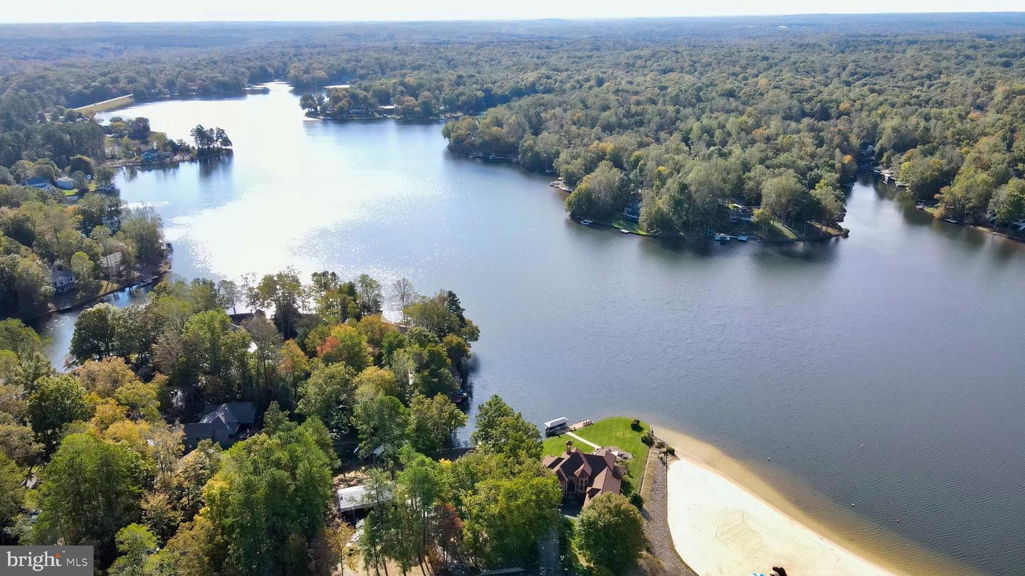 17 VINE RIDGE DR, PALMYRA, Virginia 22963, 4 Bedrooms Bedrooms, ,3 BathroomsBathrooms,Residential,For sale,17 VINE RIDGE DR,VAFN2000518 MLS # VAFN2000518