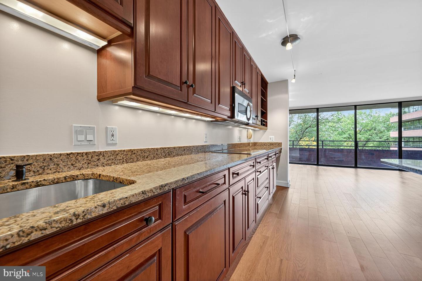2555 PENNSYLVANIA AVE NW #409, WASHINGTON, District Of Columbia 20037, 2 Bedrooms Bedrooms, ,2 BathroomsBathrooms,Residential,For sale,2555 PENNSYLVANIA AVE NW #409,DCDC2227268 MLS # DCDC2227268