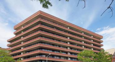 2555 PENNSYLVANIA AVE NW #409, WASHINGTON, District Of Columbia 20037, 2 Bedrooms Bedrooms, ,2 BathroomsBathrooms,Residential,For sale,2555 PENNSYLVANIA AVE NW #409,DCDC2227268 MLS # DCDC2227268