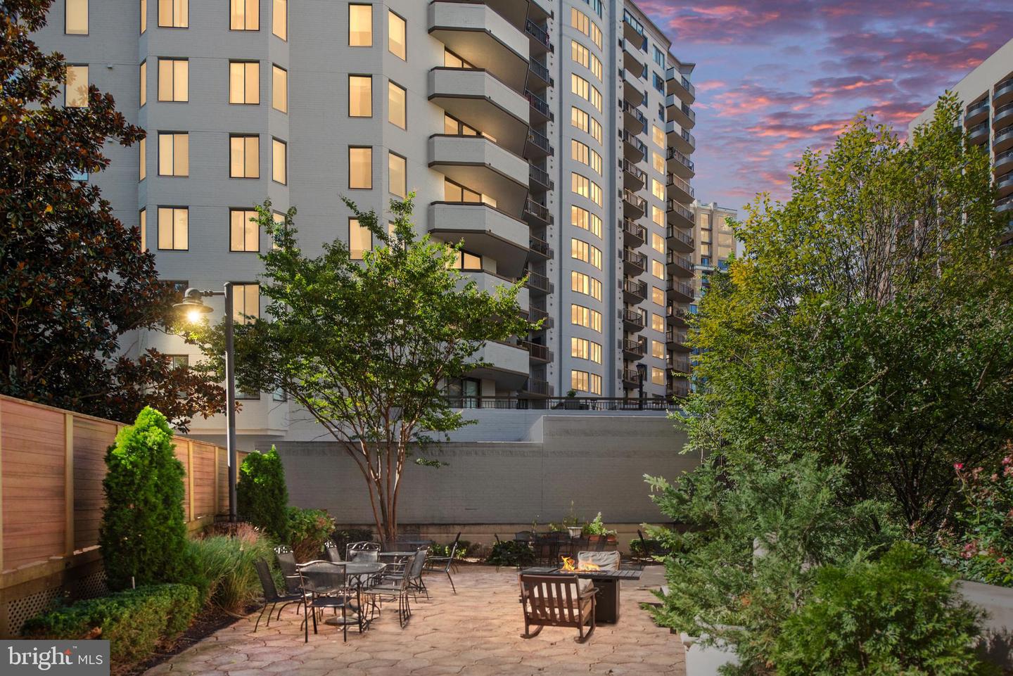 1211 S EADS ST S #711, ARLINGTON, Virginia 22202, 1 Bedroom Bedrooms, ,1 BathroomBathrooms,Residential,For sale,1211 S EADS ST S #711,VAAR2064988 MLS # VAAR2064988