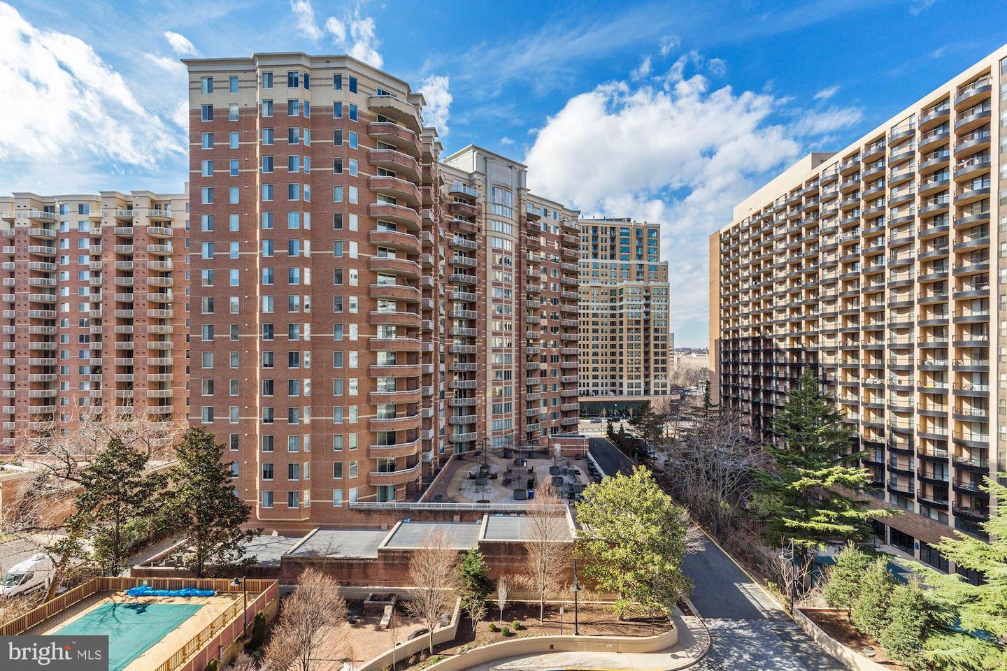 1211 S EADS ST S #711, ARLINGTON, Virginia 22202, 1 Bedroom Bedrooms, ,1 BathroomBathrooms,Residential,For sale,1211 S EADS ST S #711,VAAR2064988 MLS # VAAR2064988