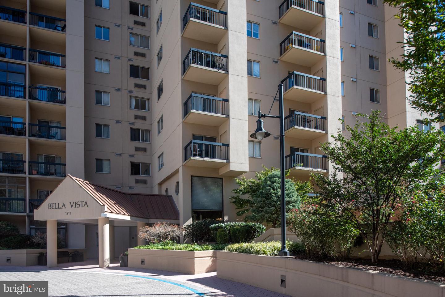 1211 S EADS ST S #711, ARLINGTON, Virginia 22202, 1 Bedroom Bedrooms, ,1 BathroomBathrooms,Residential,For sale,1211 S EADS ST S #711,VAAR2064988 MLS # VAAR2064988