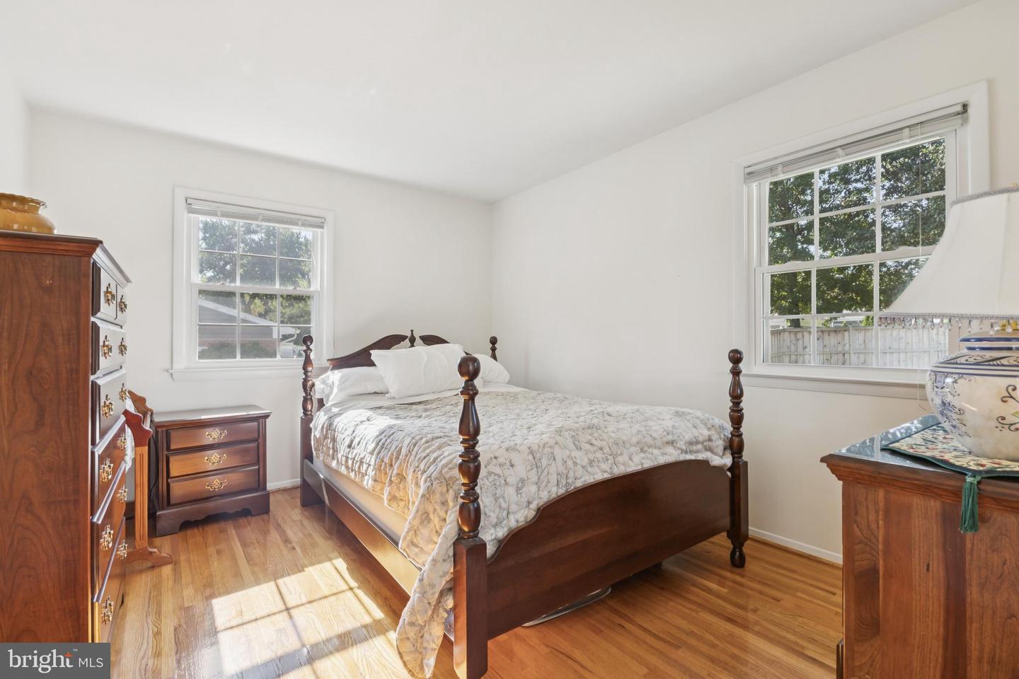 13715 SMALLWOOD CT, CHANTILLY, Virginia 20151, 4 Bedrooms Bedrooms, ,2 BathroomsBathrooms,Residential,For sale,13715 SMALLWOOD CT,VAFX2274656 MLS # VAFX2274656