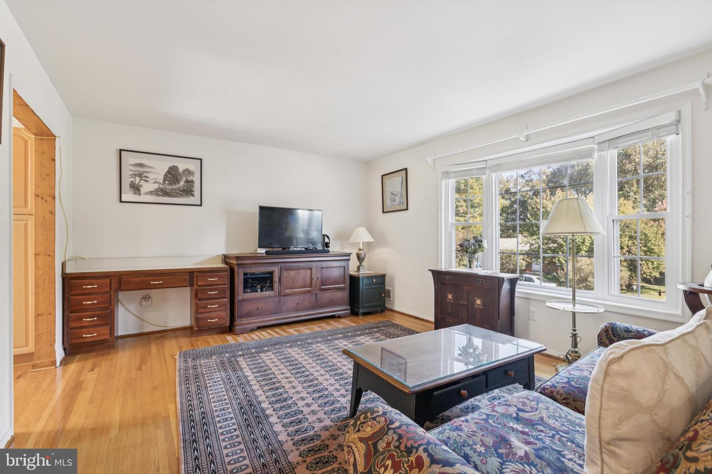 13715 SMALLWOOD CT, CHANTILLY, Virginia 20151, 4 Bedrooms Bedrooms, ,2 BathroomsBathrooms,Residential,For sale,13715 SMALLWOOD CT,VAFX2274656 MLS # VAFX2274656