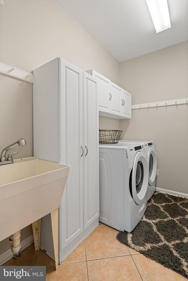 2163 AQUIA DR, STAFFORD, Virginia 22554, 7 Bedrooms Bedrooms, ,4 BathroomsBathrooms,Residential,For sale,2163 AQUIA DR,VAST2035914 MLS # VAST2035914
