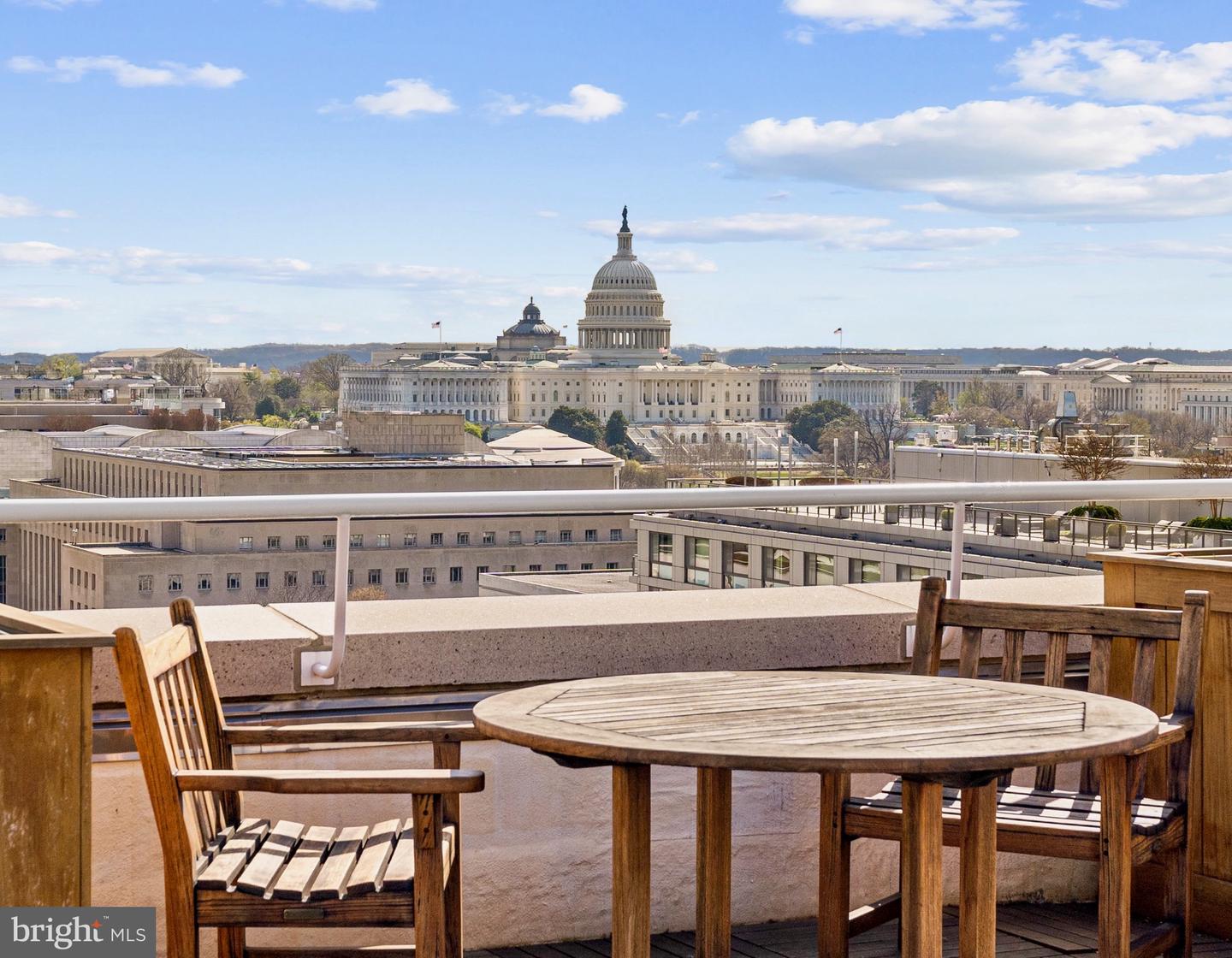 601 PENNSYLVANIA AVE NW #1407N, WASHINGTON, District Of Columbia 20004, 1 Bedroom Bedrooms, ,1 BathroomBathrooms,Residential,For sale,601 PENNSYLVANIA AVE NW #1407N,DCDC2199168 MLS # DCDC2199168