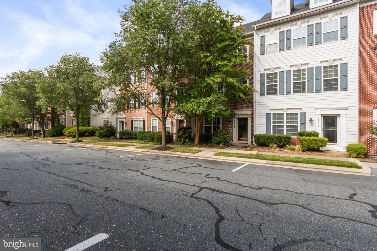 12904 LEATHERWOOD LN, WOODBRIDGE, Virginia 22192, 3 Bedrooms Bedrooms, ,2 BathroomsBathrooms,Residential,For sale,12904 LEATHERWOOD LN,VAPW2098888 MLS # VAPW2098888