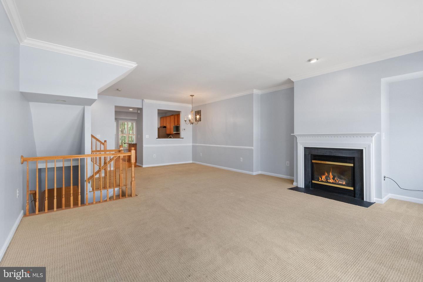 12904 LEATHERWOOD LN, WOODBRIDGE, Virginia 22192, 3 Bedrooms Bedrooms, ,2 BathroomsBathrooms,Residential,For sale,12904 LEATHERWOOD LN,VAPW2098888 MLS # VAPW2098888