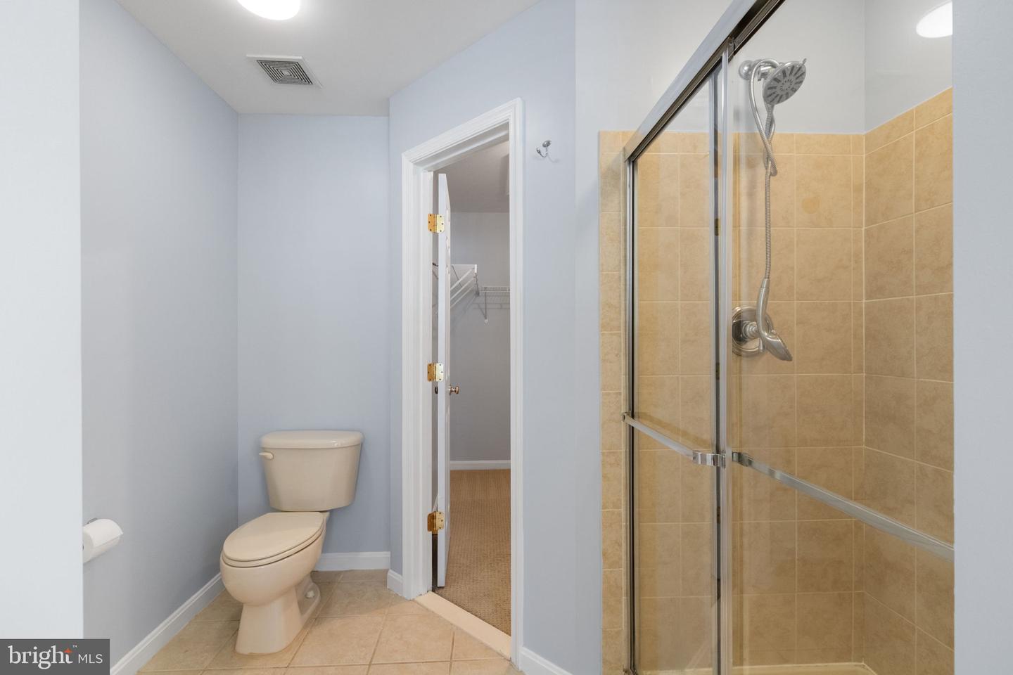 12904 LEATHERWOOD LN, WOODBRIDGE, Virginia 22192, 3 Bedrooms Bedrooms, ,2 BathroomsBathrooms,Residential,For sale,12904 LEATHERWOOD LN,VAPW2098888 MLS # VAPW2098888