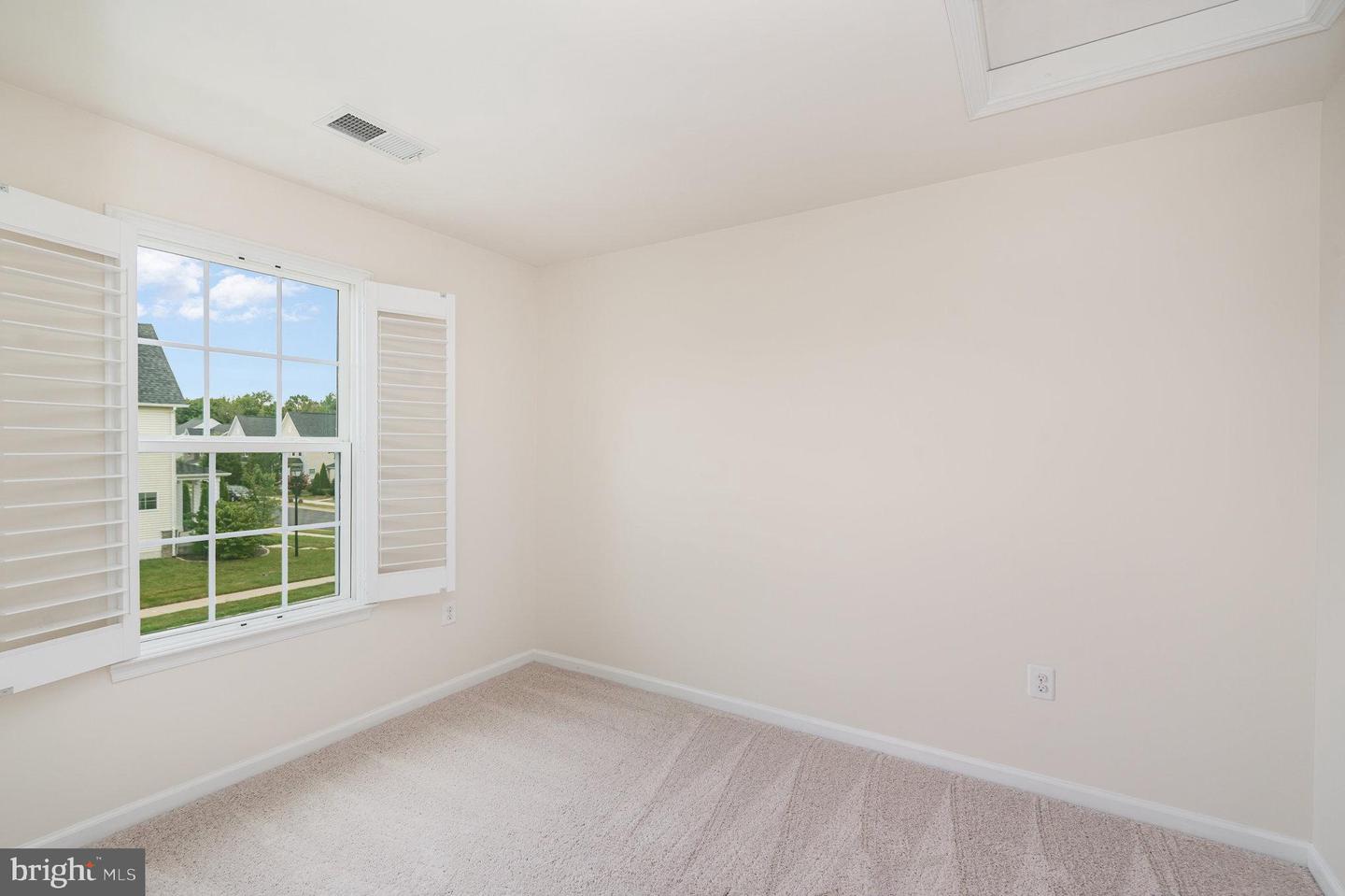 8639 ROSECRANS LN, SPOTSYLVANIA, Virginia 22553, 3 Bedrooms Bedrooms, ,2 BathroomsBathrooms,Residential,For sale,8639 ROSECRANS LN,VASP2035342 MLS # VASP2035342