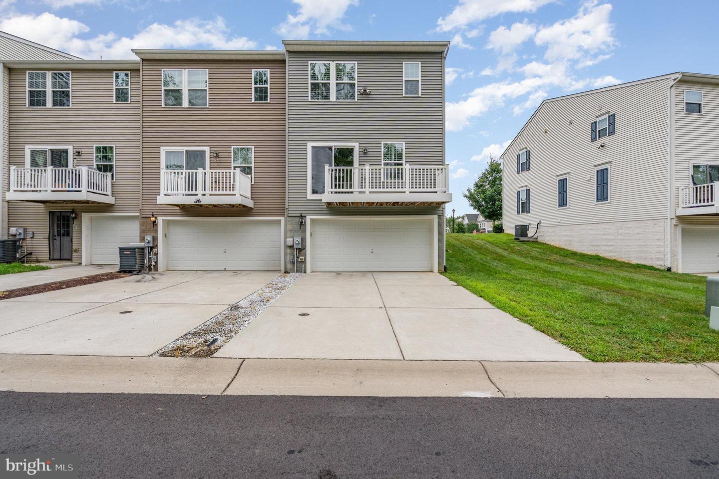 8639 ROSECRANS LN, SPOTSYLVANIA, Virginia 22553, 3 Bedrooms Bedrooms, ,2 BathroomsBathrooms,Residential,For sale,8639 ROSECRANS LN,VASP2035342 MLS # VASP2035342