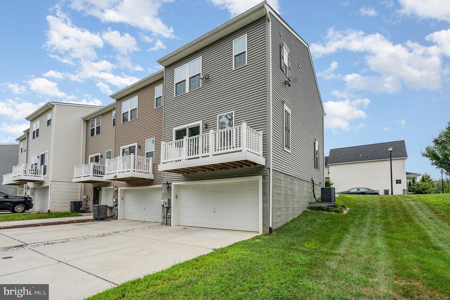 8639 ROSECRANS LN, SPOTSYLVANIA, Virginia 22553, 3 Bedrooms Bedrooms, ,2 BathroomsBathrooms,Residential,For sale,8639 ROSECRANS LN,VASP2035342 MLS # VASP2035342