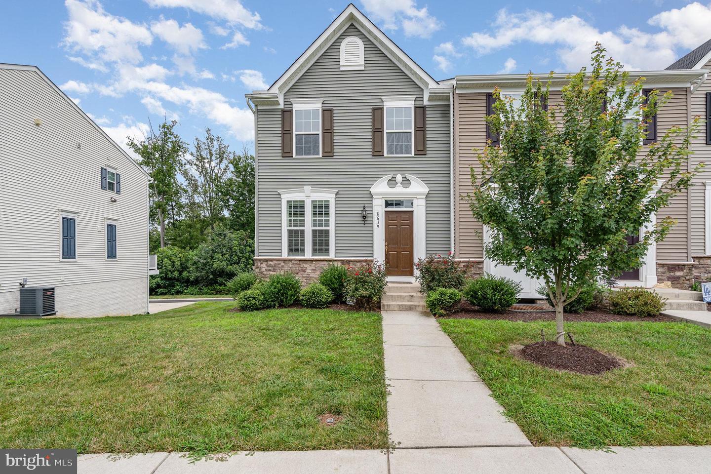 8639 ROSECRANS LN, SPOTSYLVANIA, Virginia 22553, 3 Bedrooms Bedrooms, ,2 BathroomsBathrooms,Residential,For sale,8639 ROSECRANS LN,VASP2035342 MLS # VASP2035342