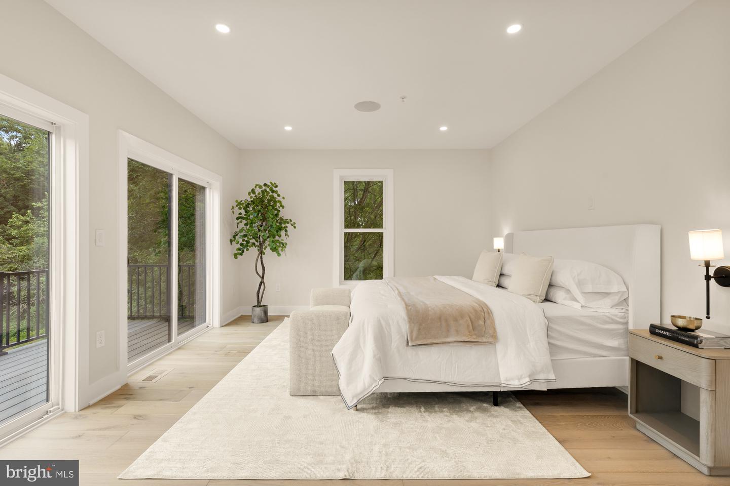 3703 RESERVOIR RD NW, WASHINGTON, District Of Columbia 20007, 5 Bedrooms Bedrooms, ,4 BathroomsBathrooms,Residential,For sale,3703 RESERVOIR RD NW,DCDC2215170 MLS # DCDC2215170