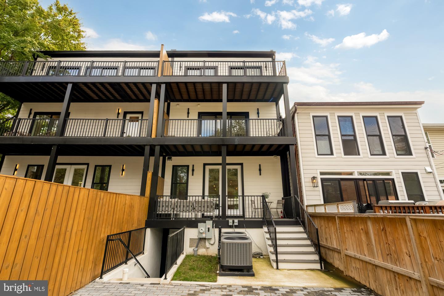 3703 RESERVOIR RD NW, WASHINGTON, District Of Columbia 20007, 5 Bedrooms Bedrooms, ,4 BathroomsBathrooms,Residential,For sale,3703 RESERVOIR RD NW,DCDC2215170 MLS # DCDC2215170