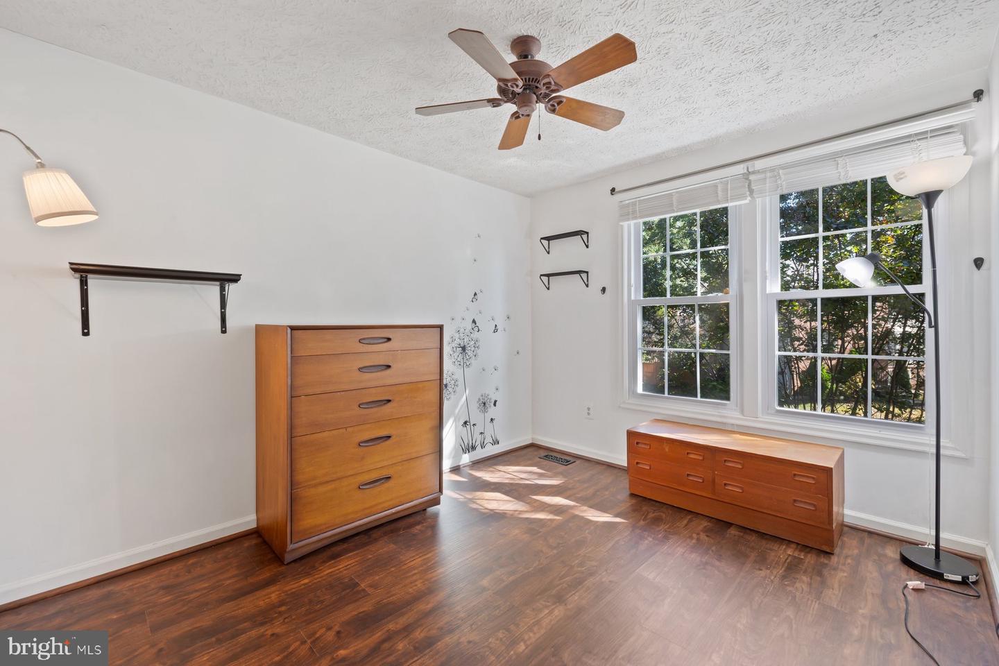 14146 RED RIVER DR, CENTREVILLE, Virginia 20121, 3 Bedrooms Bedrooms, 12 Rooms Rooms,2 BathroomsBathrooms,Residential,For sale,14146 RED RIVER DR,VAFX2262854 MLS # VAFX2262854