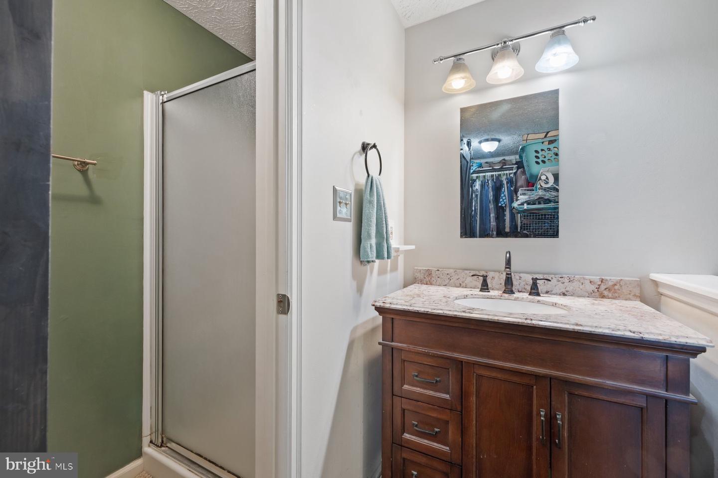 14146 RED RIVER DR, CENTREVILLE, Virginia 20121, 3 Bedrooms Bedrooms, 12 Rooms Rooms,2 BathroomsBathrooms,Residential,For sale,14146 RED RIVER DR,VAFX2262854 MLS # VAFX2262854