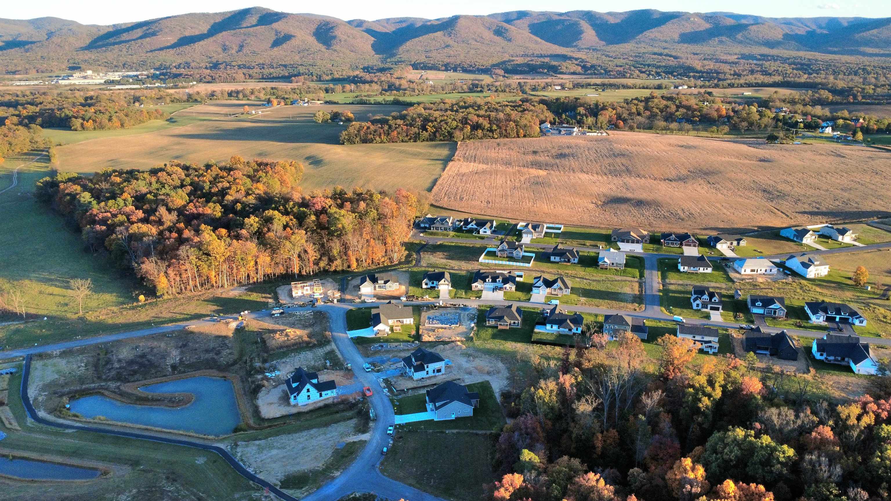 4935 BOXER LOOP, MCGAHEYSVILLE, Virginia 22840, 4 Bedrooms Bedrooms, ,2 BathroomsBathrooms,Residential,4935 BOXER LOOP,670196 MLS # 670196