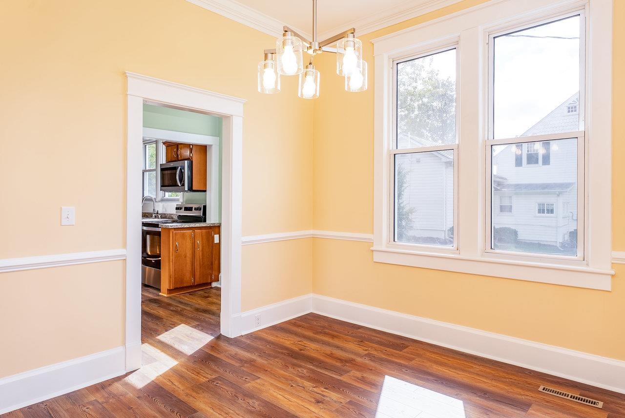 96 PARK AVE, GROTTOES, Virginia 24441, 3 Bedrooms Bedrooms, ,1 BathroomBathrooms,Residential,96 PARK AVE,670200 MLS # 670200
