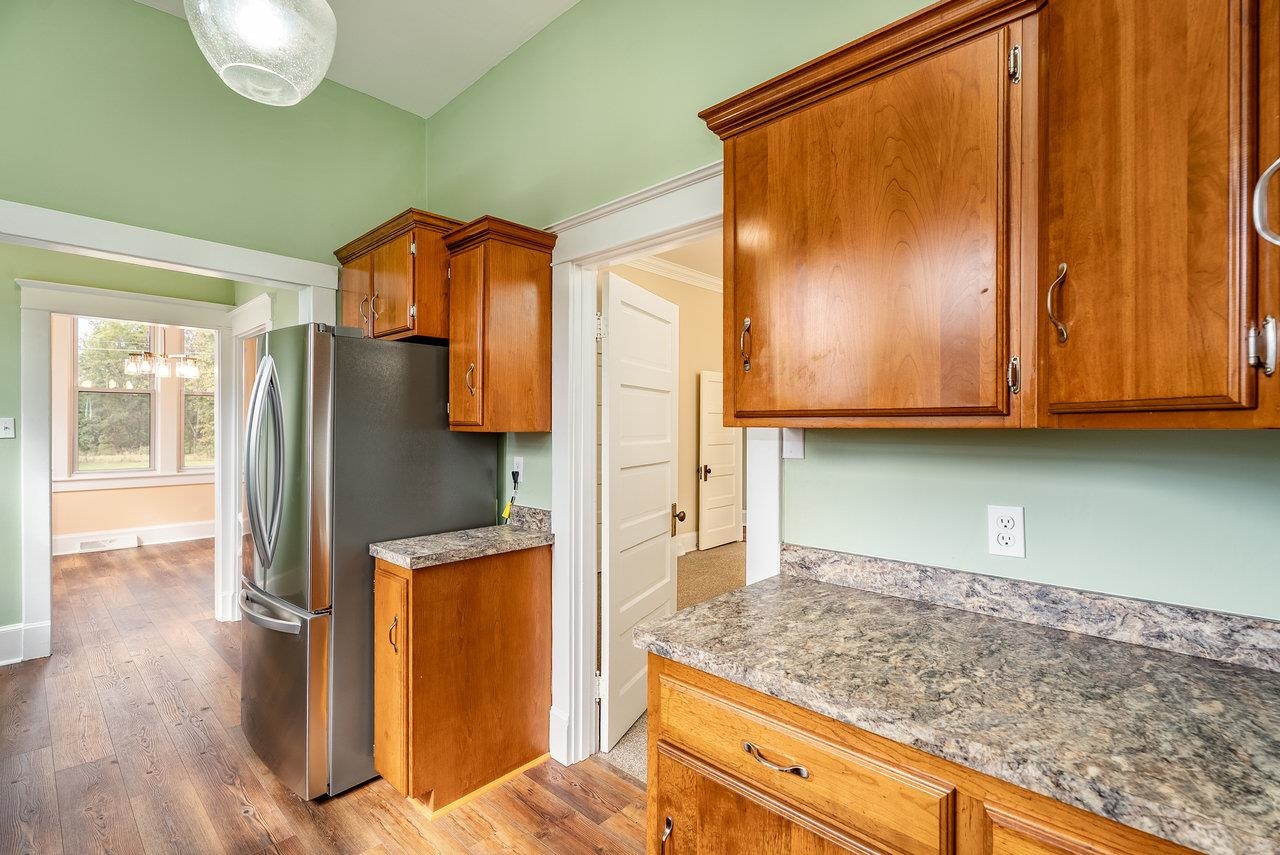96 PARK AVE, GROTTOES, Virginia 24441, 3 Bedrooms Bedrooms, ,1 BathroomBathrooms,Residential,96 PARK AVE,670200 MLS # 670200