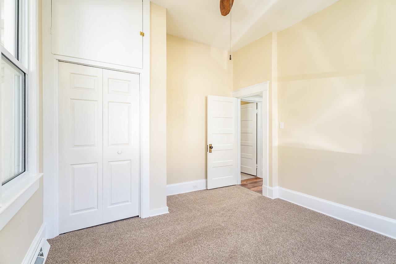 96 PARK AVE, GROTTOES, Virginia 24441, 3 Bedrooms Bedrooms, ,1 BathroomBathrooms,Residential,96 PARK AVE,670200 MLS # 670200