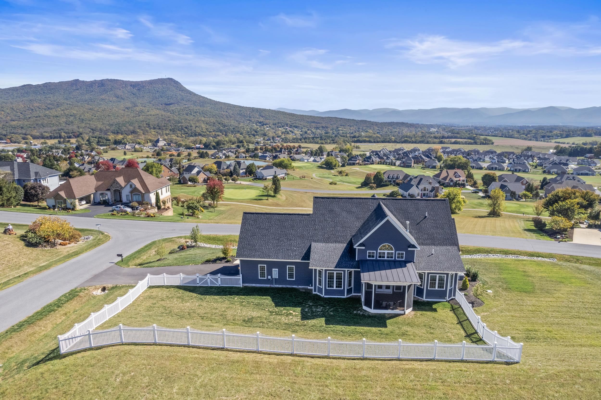 115 FLYNTSHIRE PL, ROCKINGHAM, Virginia 22801, 4 Bedrooms Bedrooms, ,2 BathroomsBathrooms,Residential,115 FLYNTSHIRE PL,670208 MLS # 670208