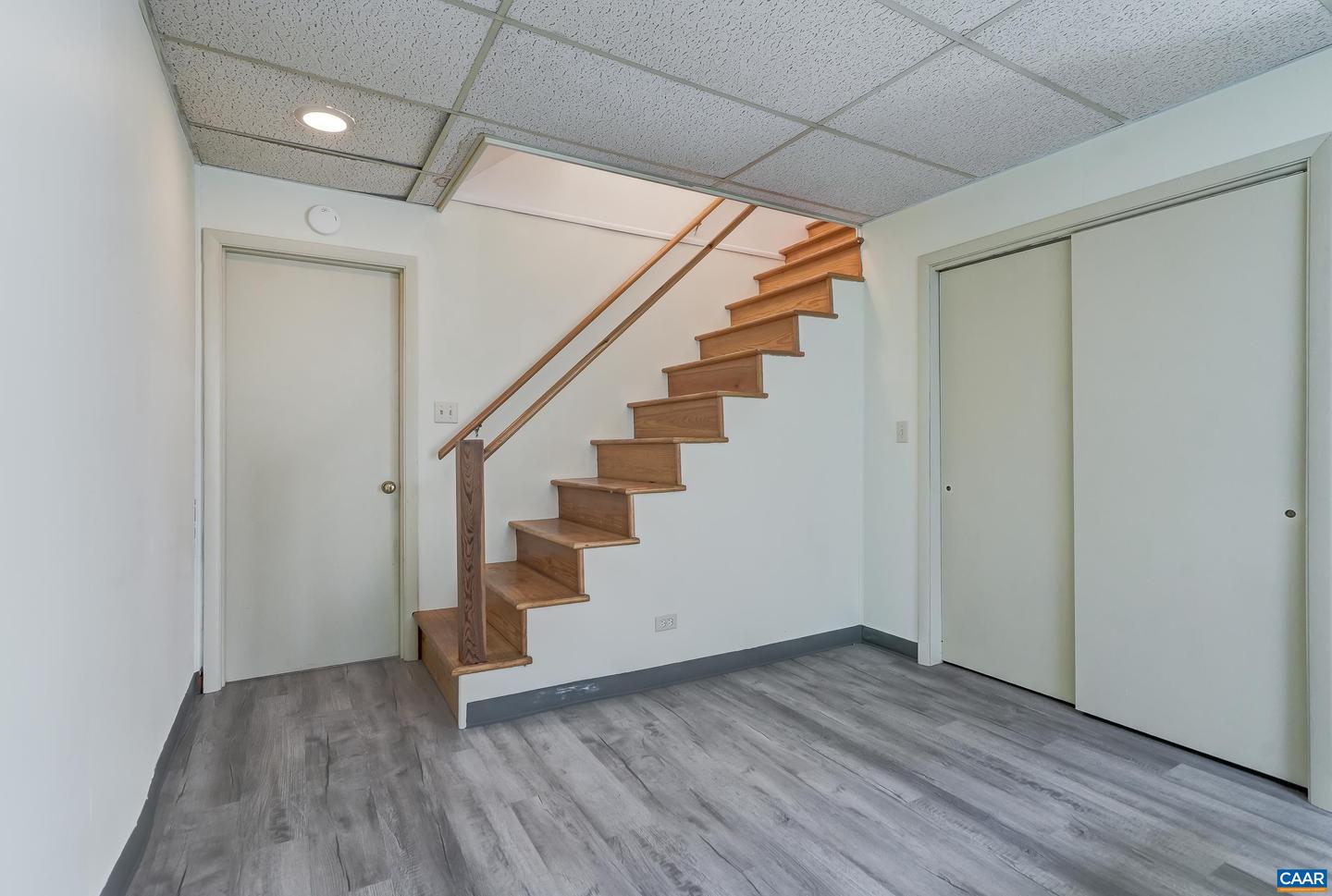 100 ELKHORN RD, CHARLOTTESVILLE, Virginia 22903, 3 Bedrooms Bedrooms, ,3 BathroomsBathrooms,Residential,For sale,100 ELKHORN RD,668857 MLS # 668857