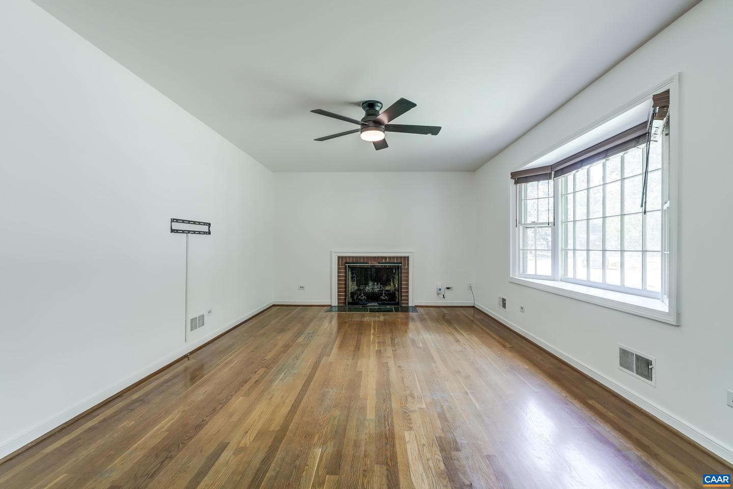 100 ELKHORN RD, CHARLOTTESVILLE, Virginia 22903, 3 Bedrooms Bedrooms, ,3 BathroomsBathrooms,Residential,For sale,100 ELKHORN RD,668857 MLS # 668857