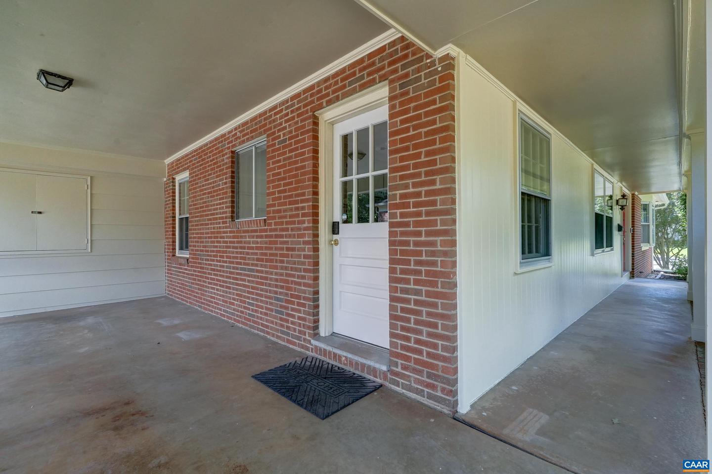 100 ELKHORN RD, CHARLOTTESVILLE, Virginia 22903, 3 Bedrooms Bedrooms, ,3 BathroomsBathrooms,Residential,For sale,100 ELKHORN RD,668857 MLS # 668857