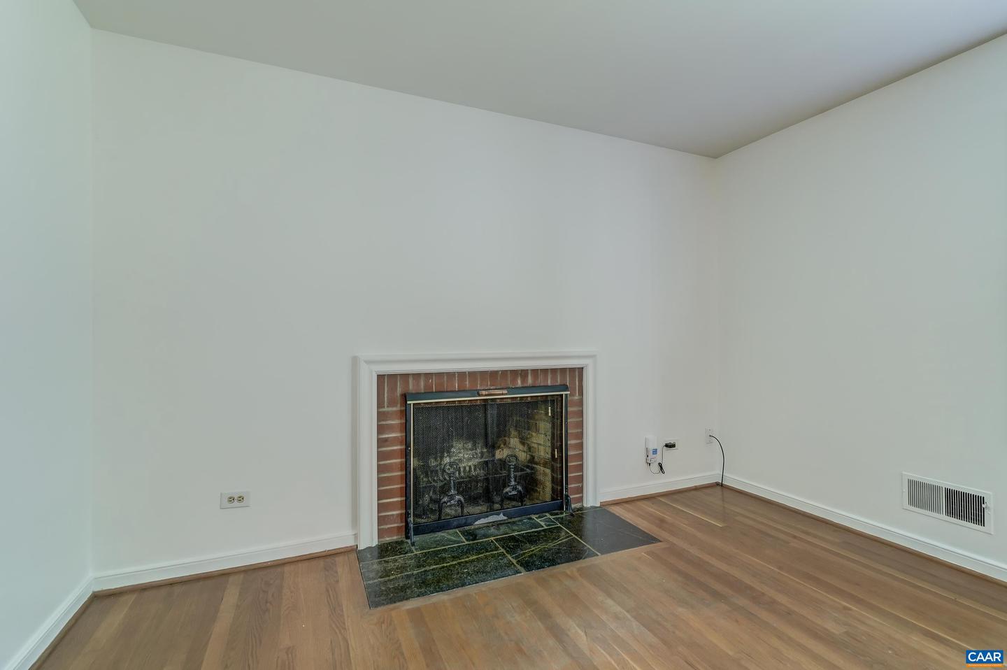 100 ELKHORN RD, CHARLOTTESVILLE, Virginia 22903, 3 Bedrooms Bedrooms, ,3 BathroomsBathrooms,Residential,For sale,100 ELKHORN RD,668857 MLS # 668857