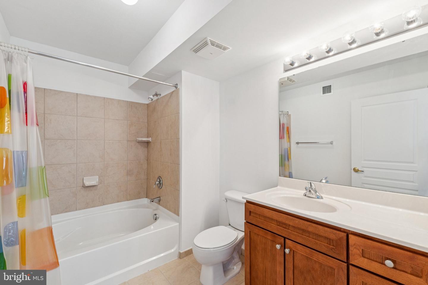 616 E ST NW #614, WASHINGTON, District Of Columbia 20004, 2 Bedrooms Bedrooms, ,2 BathroomsBathrooms,Residential,For sale,616 E ST NW #614,DCDC2222564 MLS # DCDC2222564