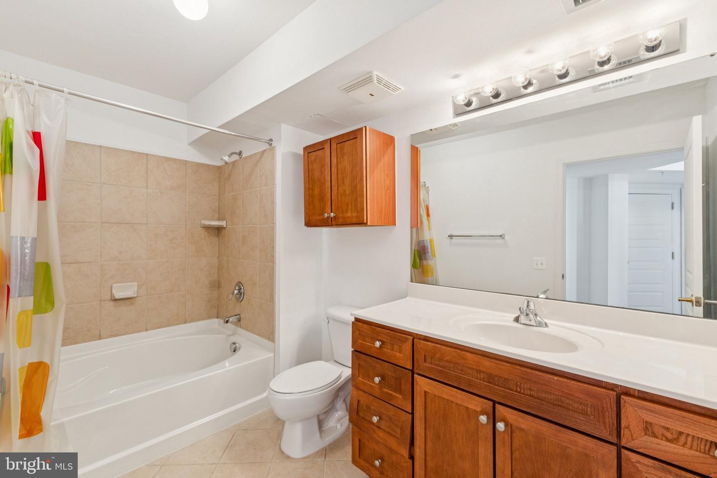 616 E ST NW #614, WASHINGTON, District Of Columbia 20004, 2 Bedrooms Bedrooms, ,2 BathroomsBathrooms,Residential,For sale,616 E ST NW #614,DCDC2222564 MLS # DCDC2222564