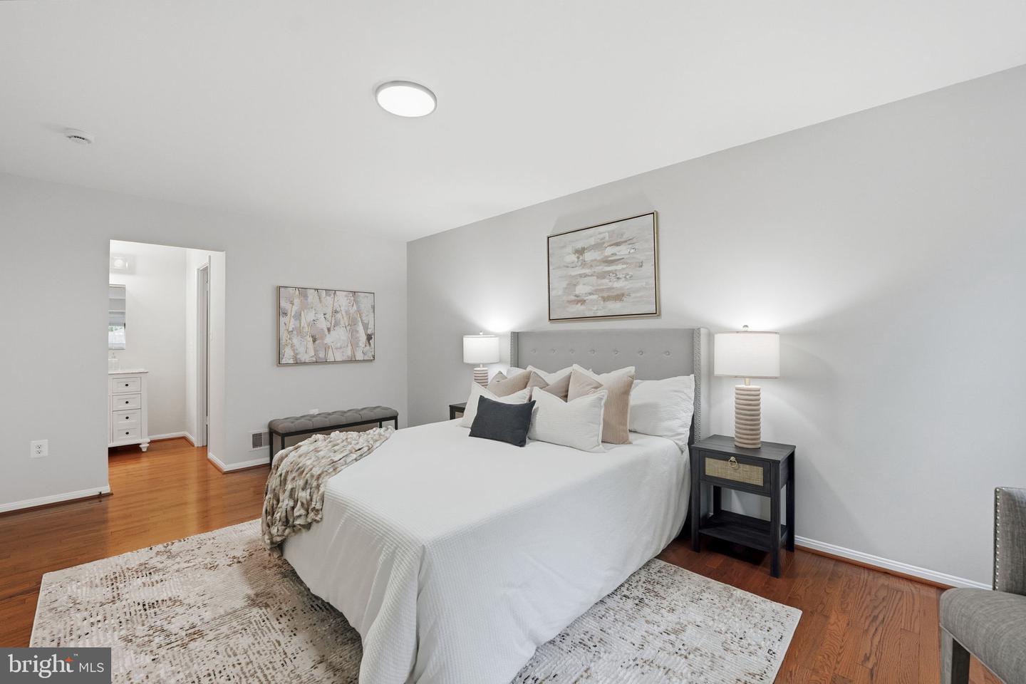 8126 VIOLA ST, SPRINGFIELD, Virginia 22152, 4 Bedrooms Bedrooms, ,2 BathroomsBathrooms,Residential,For sale,8126 VIOLA ST,VAFX2268396 MLS # VAFX2268396