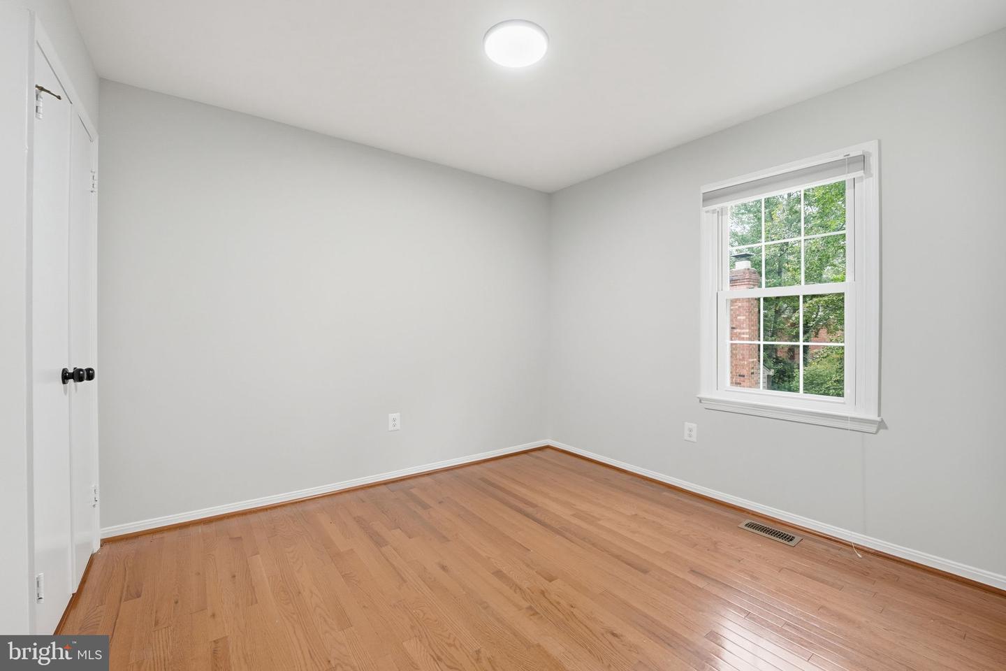 8126 VIOLA ST, SPRINGFIELD, Virginia 22152, 4 Bedrooms Bedrooms, ,2 BathroomsBathrooms,Residential,For sale,8126 VIOLA ST,VAFX2268396 MLS # VAFX2268396