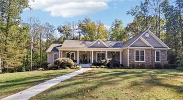 6114 MASSAPONAX CHURCH RD, FREDERICKSBURG, Virginia 22407, 5 Bedrooms Bedrooms, ,4 BathroomsBathrooms,Residential,For sale,6114 MASSAPONAX CHURCH RD,VASP2036488 MLS # VASP2036488