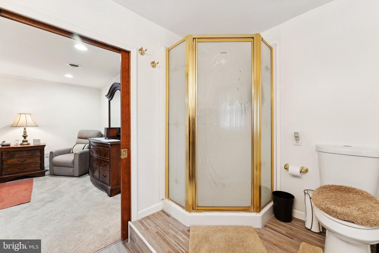 14556 EASTMAN ST, WOODBRIDGE, Virginia 22193, 4 Bedrooms Bedrooms, ,3 BathroomsBathrooms,Residential,For sale,14556 EASTMAN ST,VAPW2105042 MLS # VAPW2105042