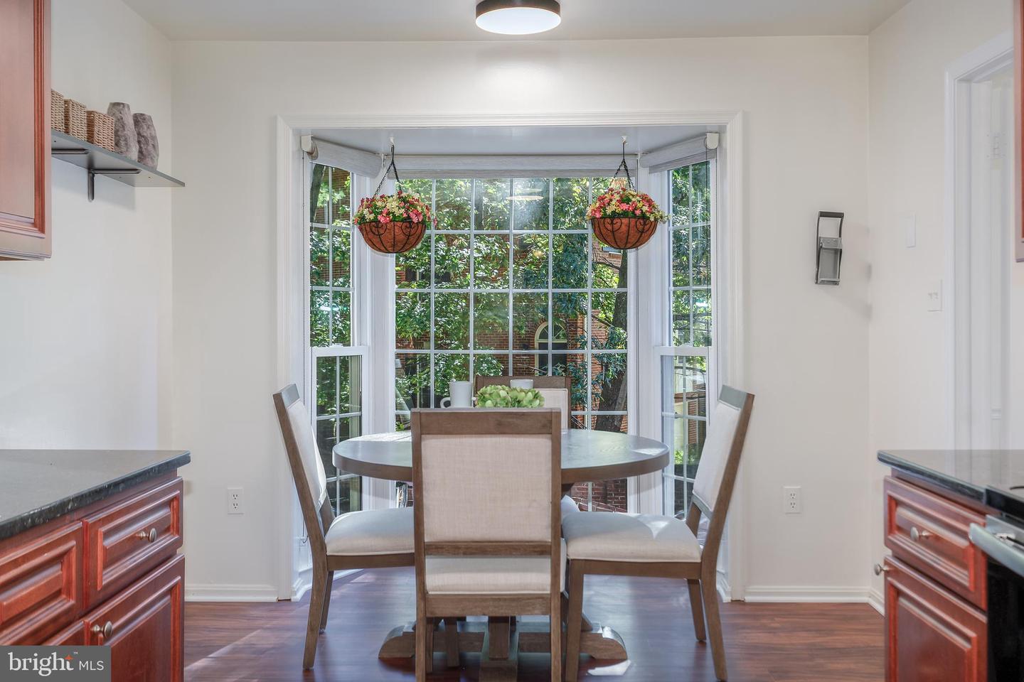 3005 SEVEN OAKS PL, FALLS CHURCH, Virginia 22042, 4 Bedrooms Bedrooms, ,3 BathroomsBathrooms,Residential,For sale,3005 SEVEN OAKS PL,VAFX2270206 MLS # VAFX2270206